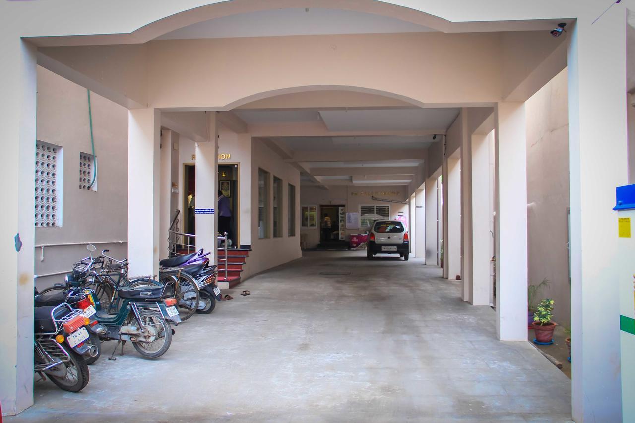 Hotel Sri Hayagriva Tiruchirappalli Extérieur photo